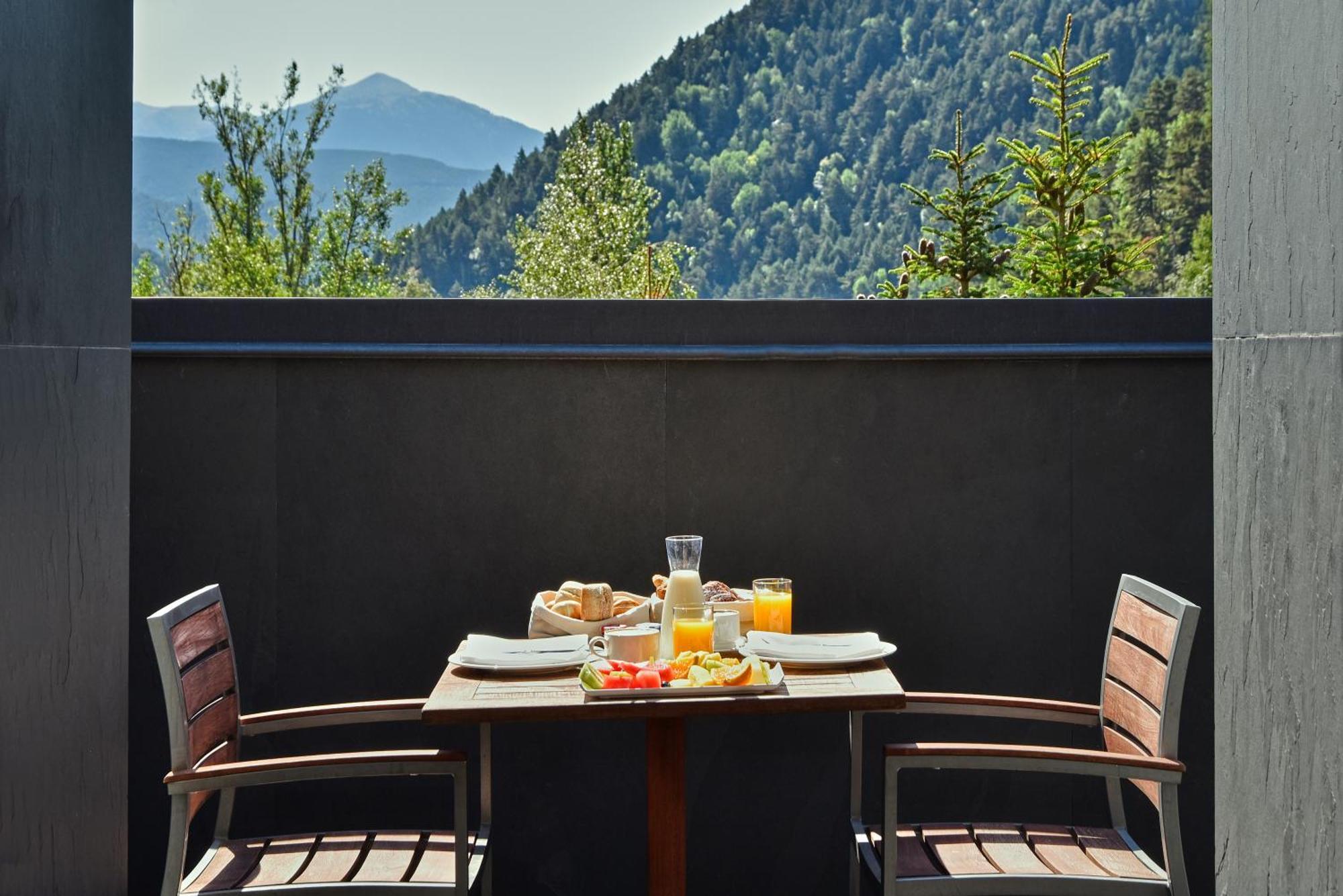 Nh Collection Andorra Palome Hotel Erts Ngoại thất bức ảnh