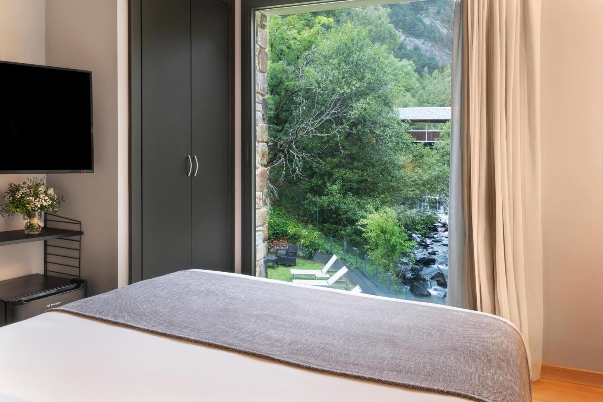 Nh Collection Andorra Palome Hotel Erts Ngoại thất bức ảnh